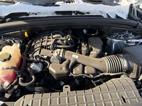 Certified 2025 Jeep Grand Cherokee L Laredo image 22