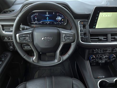 Used 2024 Chevrolet Suburban RST w/ Luxury Package image 16