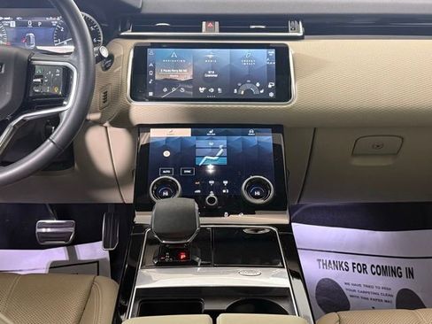 Certified 2023 Land Rover Range Rover Velar R-Dynamic S image 25