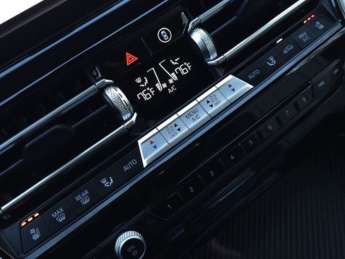 Used 2023 BMW M850i xDrive Convertible image 65