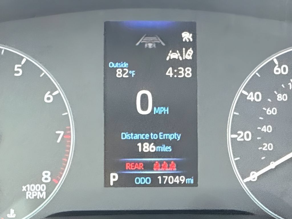 Used 2025 Toyota Corolla Cross L FWD image 19