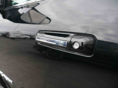 Certified 2021 RAM 2500 Laramie image 11