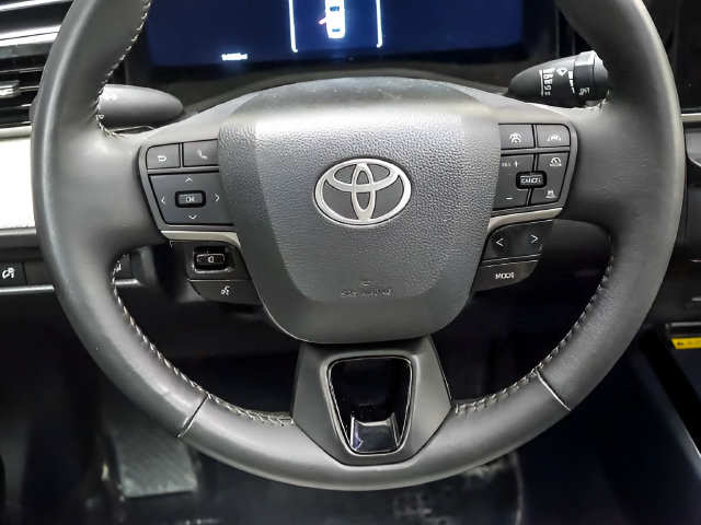 Certified 2025 Toyota Camry XLE FWD image 15