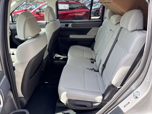 New 2026 Hyundai Santa Fe SE image 12