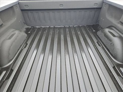 Used 2018 Chevrolet Silverado 1500 LT w/ All Star Edition image 6