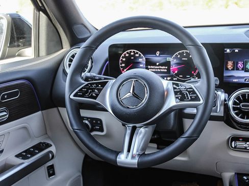 Certified 2026 Mercedes-Benz GLB 250 GLB 250 image 16