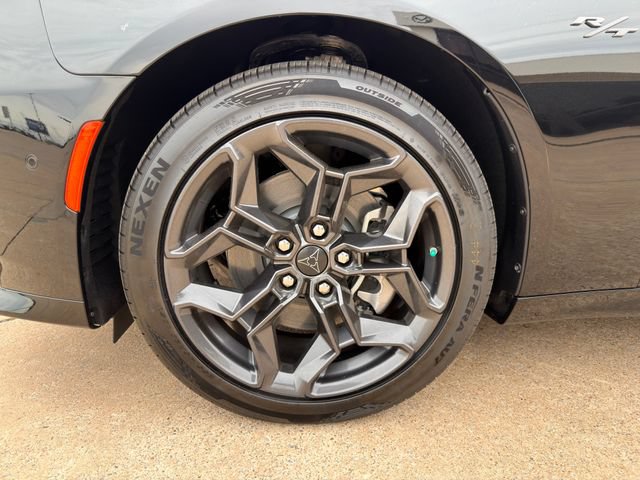 New 2026 Dodge Charger R/T w/ Driver Convenience Group AWD/4WD image 11