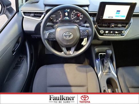 Certified 2023 Toyota Corolla LE image 11