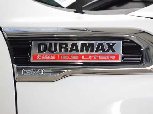 Used 2023 GMC Sierra 3500 Denali w/ Denali Ultimate Package image 17