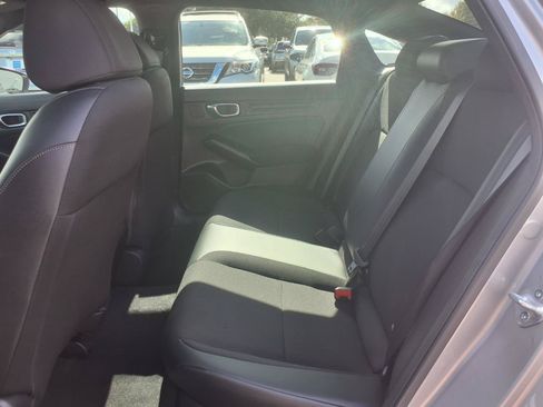 Used 2023 Honda Civic Sport image 19