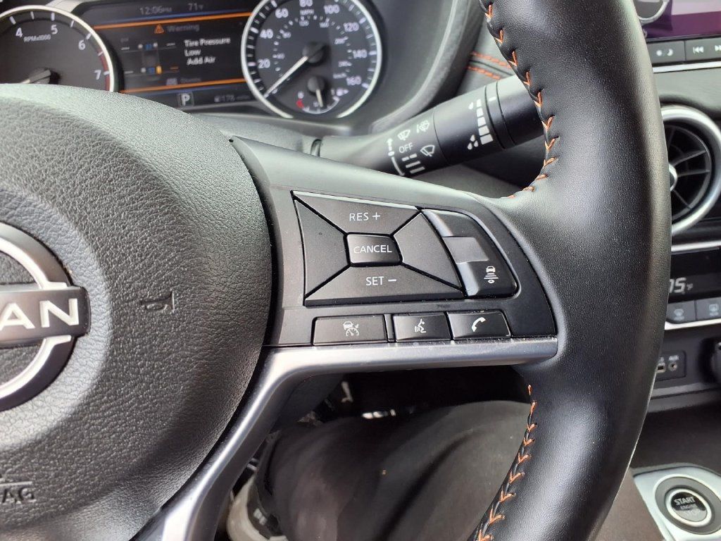 Used 2025 Nissan Sentra SR FWD image 15