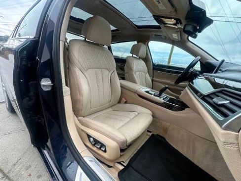 Used 2016 BMW 750i xDrive AWD/4WD image 6