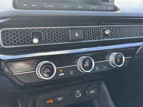 Used 2024 Honda Civic Sport image 23