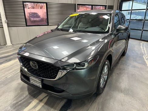 Used 2023 MAZDA CX-5 AWD 2.5 S w/ Preferred Package image 4