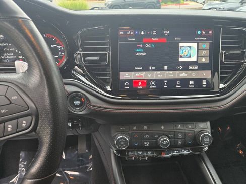Used 2024 Dodge Durango GT image 14