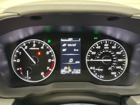 Certified 2025 Subaru Crosstrek 2.0i Premium image 17