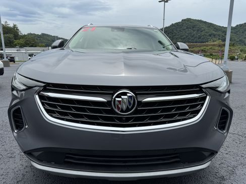 Used 2021 Buick Envision Essence w/ Technology Package I AWD/4WD image 2