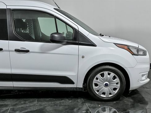 Used 2021 Ford Transit Connect XLT image 11