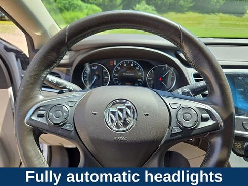 Used 2017 Buick LaCrosse Preferred FWD image 5