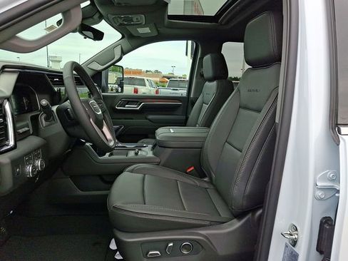 New 2026 GMC Sierra 2500 Denali w/ Denali Reserve Package AWD/4WD image 10