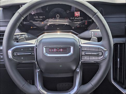 New 2026 GMC Acadia Elevation FWD image 18