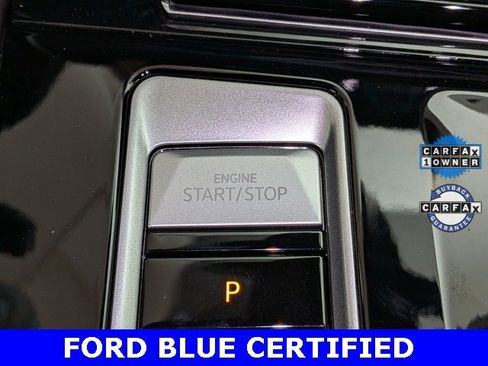 Used 2024 Volkswagen Atlas Cross Sport SEL R-Line image 29