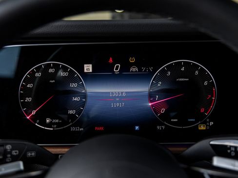 Used 2025 Mercedes-Benz G 550 image 28