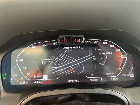 Used 2022 BMW M440i Coupe image 15