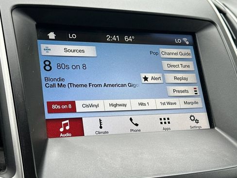 Used 2018 Ford Edge SEL w/ Equipment Group 201A FWD image 18