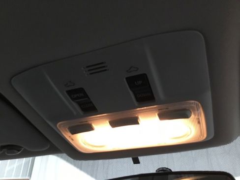 Used 2014 Toyota Corolla S w/ Driver Convenience Package image 28