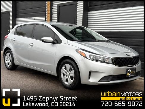 Used 2017 Kia Forte LX image 1