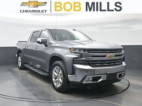 Used 2020 Chevrolet Silverado 1500 LTZ w/ LTZ Premium Package AWD/4WD image 1