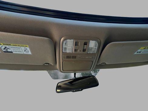 Used 2013 Honda Pilot Touring image 33