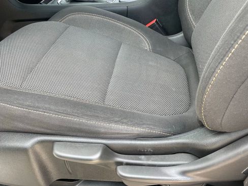 Used 2020 Chevrolet Traverse LS FWD image 22