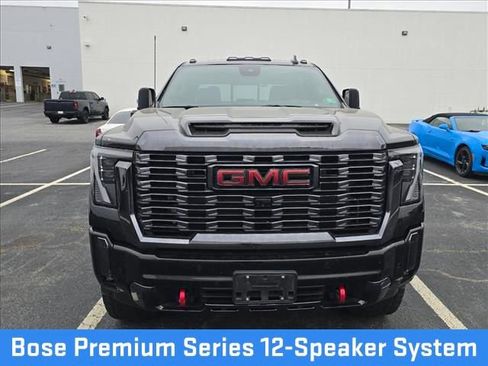 Used 2024 GMC Sierra 3500 Denali Ultimate AWD/4WD image 13