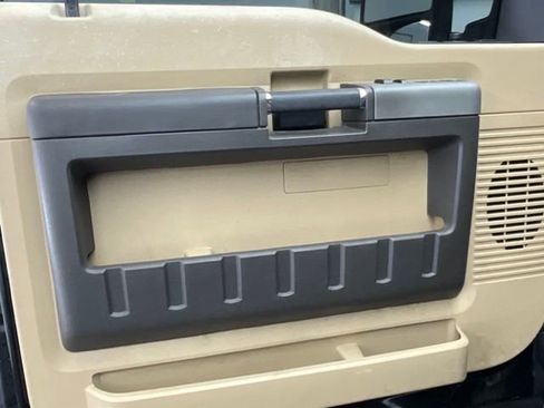 Used 2016 Ford F350 Lariat w/ Lariat Ultimate Package image 14