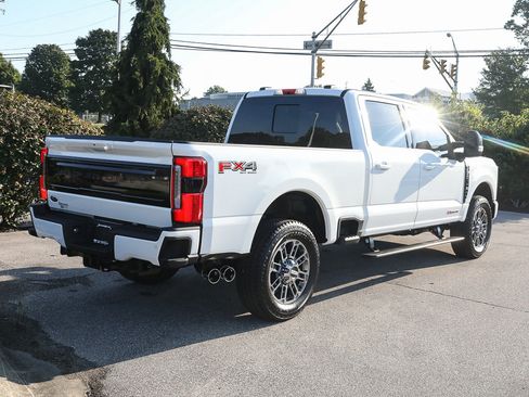 Certified 2025 Ford F250 Platinum AWD/4WD image 7