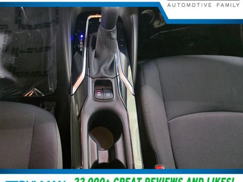 Used 2022 Toyota Corolla LE image 23
