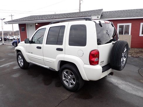 Used 2003 Jeep Liberty Limited image 4