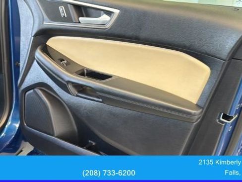 Used 2020 Ford Edge SEL w/ Convenience Package FWD image 38