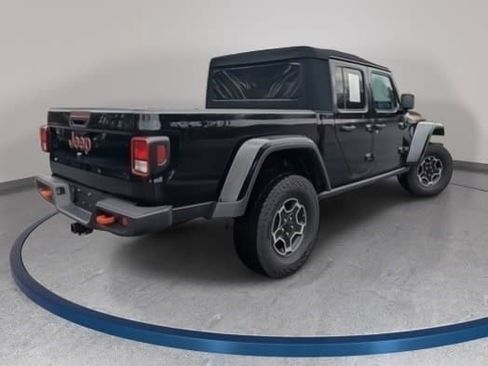 Used 2023 Jeep Gladiator Mojave w/ Cold Weather Group image 5