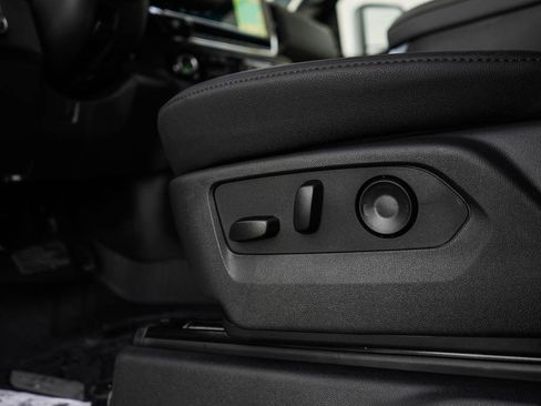 New 2026 Chevrolet Silverado 2500 ZR2 w/ LPO, Dark Essentials Package image 16