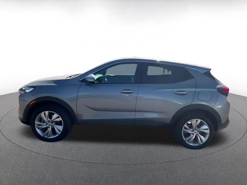 Used 2025 Buick Encore GX Preferred image 9