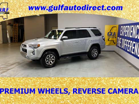 Used 2023 Toyota 4Runner TRD Off-Road Premium image 5