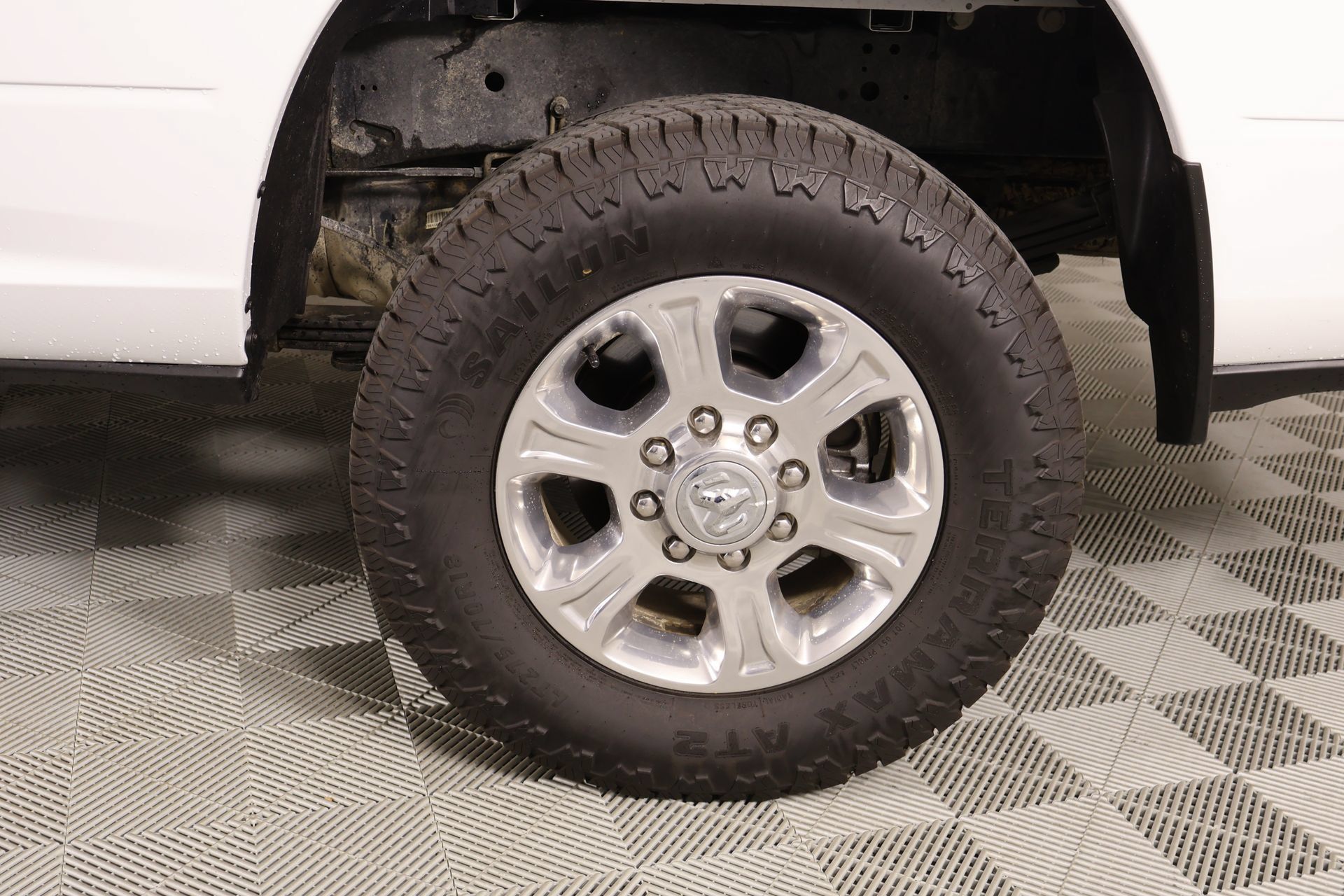 Used 2024 RAM 3500 Big Horn AWD/4WD image 17
