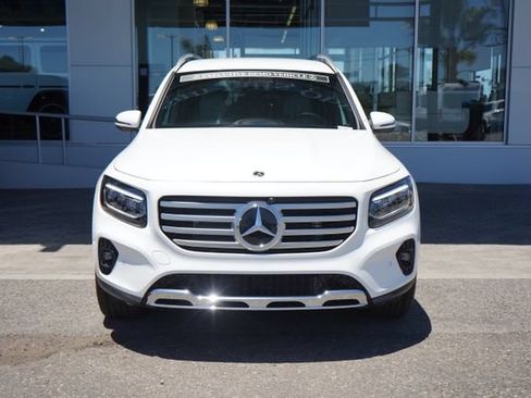 Used 2026 Mercedes-Benz GLB 250 image 3