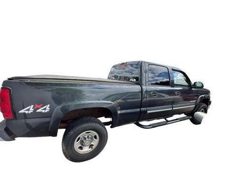 Used 2004 Chevrolet Silverado 2500 LT AWD/4WD image 5