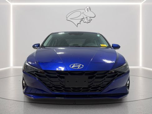 Used 2023 Hyundai Elantra SEL FWD image 9