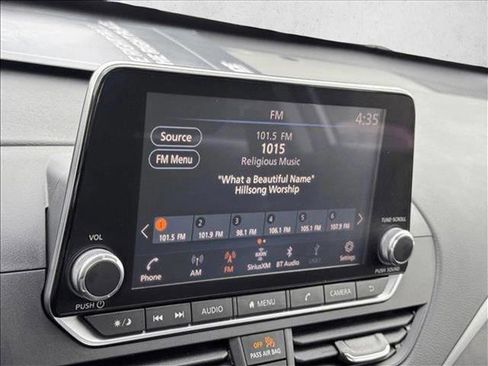 Used 2022 Nissan Altima 2.5 SV image 12