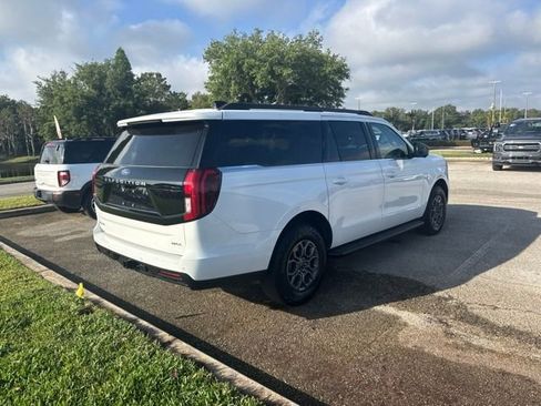 Used 2025 Ford Expedition Max Active RWD image 5